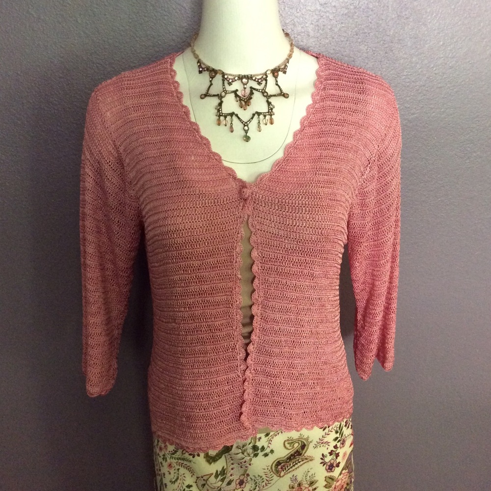 Light blush pink single button knit sweater